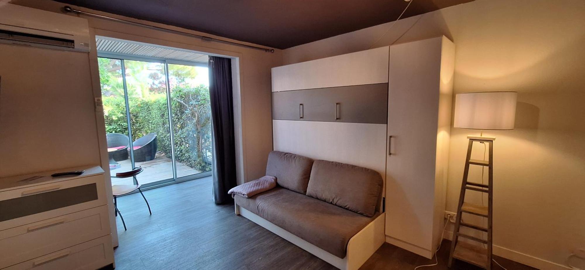 Studio Confortable Au Calme Proche Du Port Et De La Plage Grande Terrasse Et Parking Residence Le Grand Large 생 망드리에 쉬르 메르 외부 사진